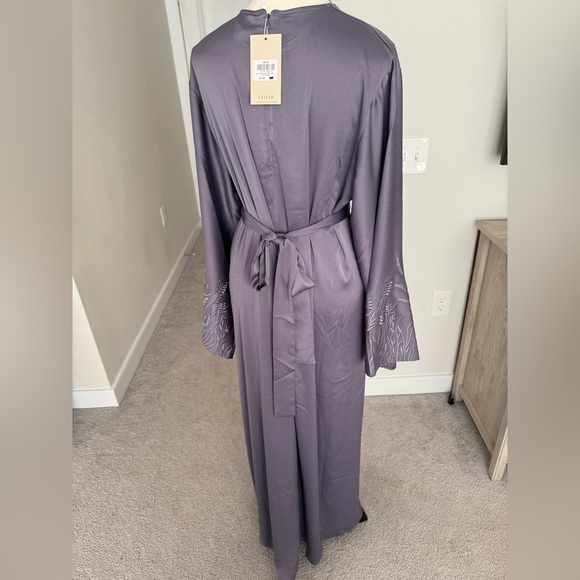 Elegant Purple Women's Dress - Picture 3 of 4
